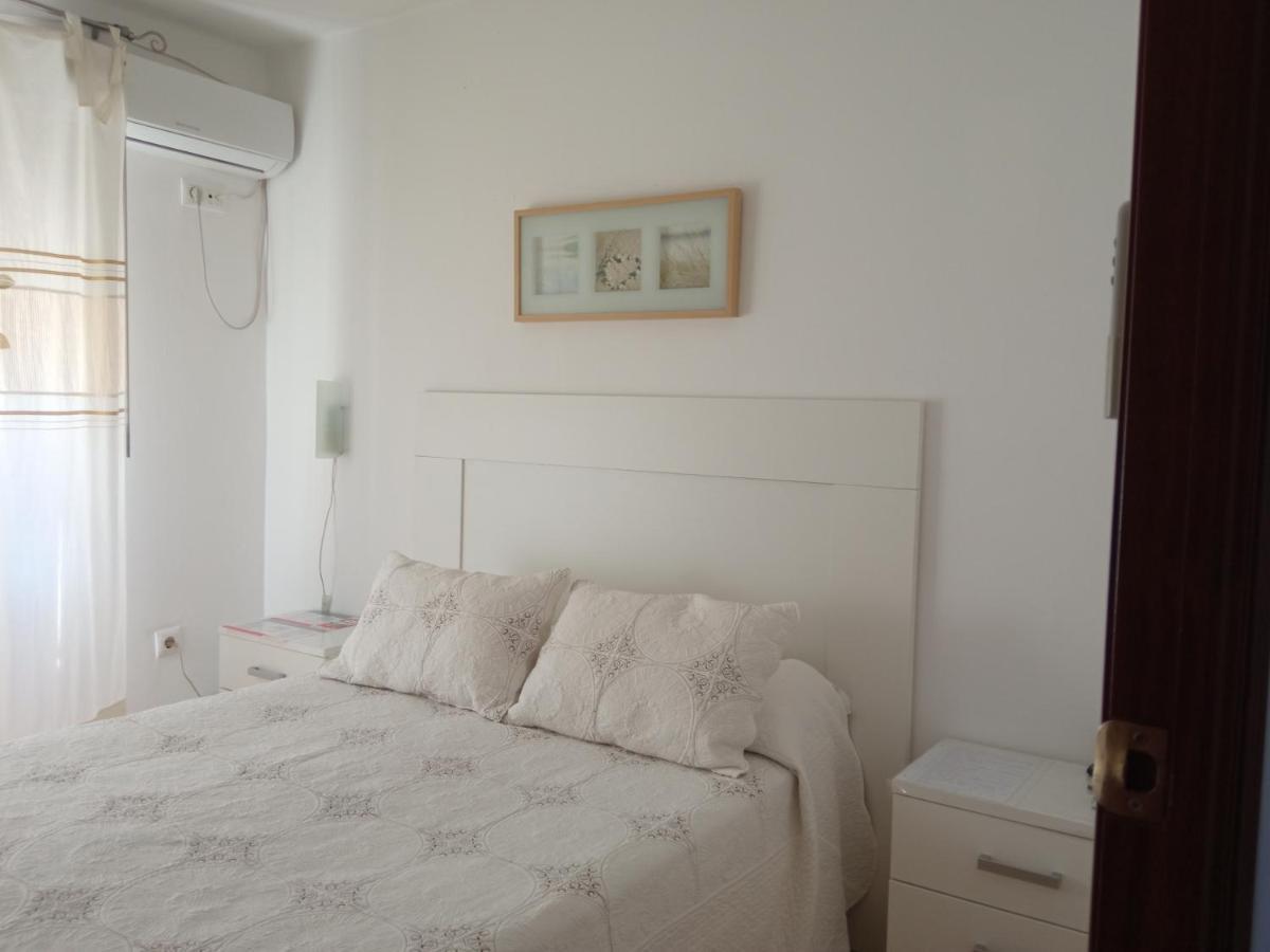 Habitaciones Individuales En Apartamento Compartido Sevilla Eksteriør billede